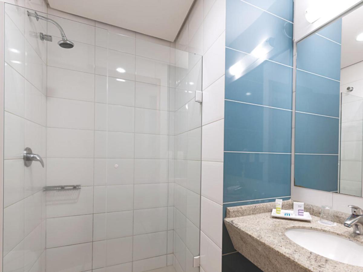 Quarto Standard com 3 Camas de Solteiro